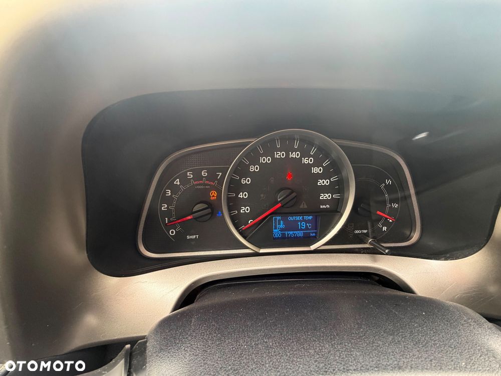 Toyota RAV4 2.0 D-4D Active 4x2 - 15