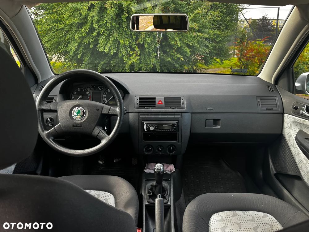Skoda Fabia - 2