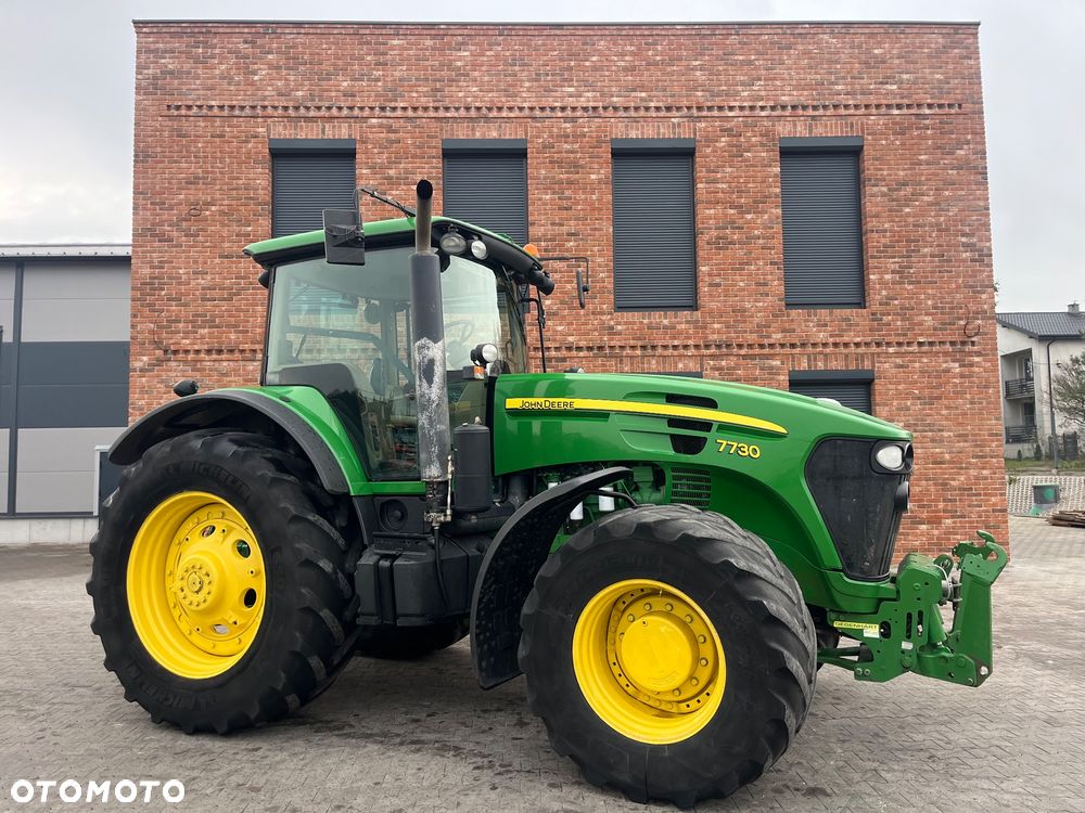 John Deere 7730 - 8