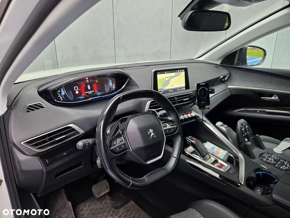 Peugeot 3008 BlueHDi 130 Stop & Start EAT8 Allure Business-Paket - 4