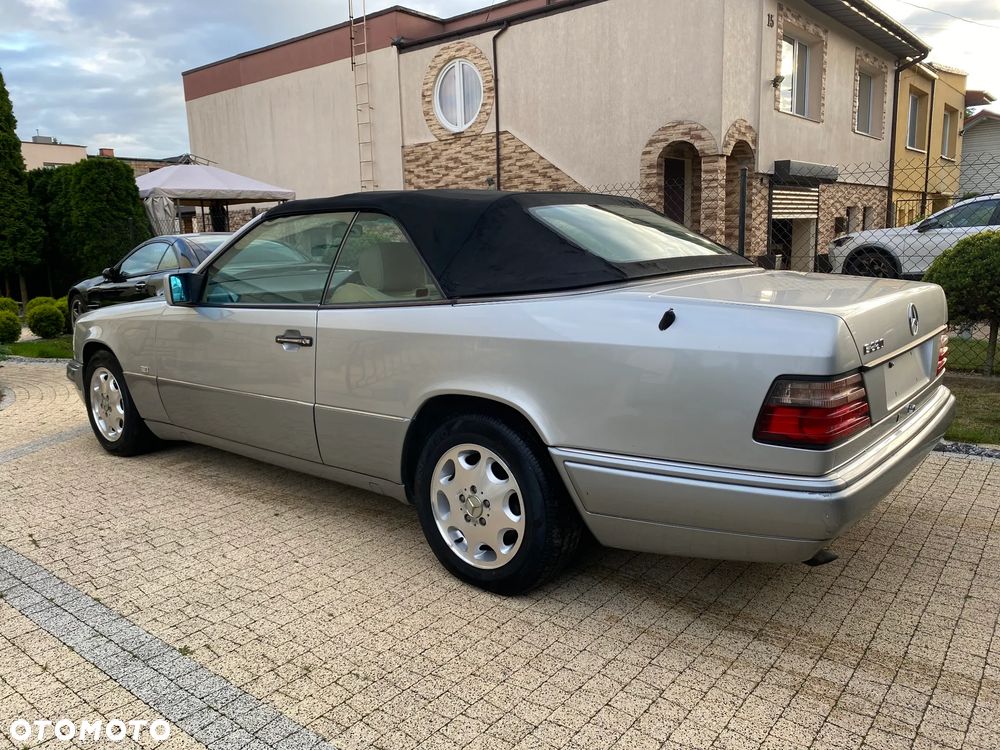 Mercedes-Benz W124 (1984-1993) - 6