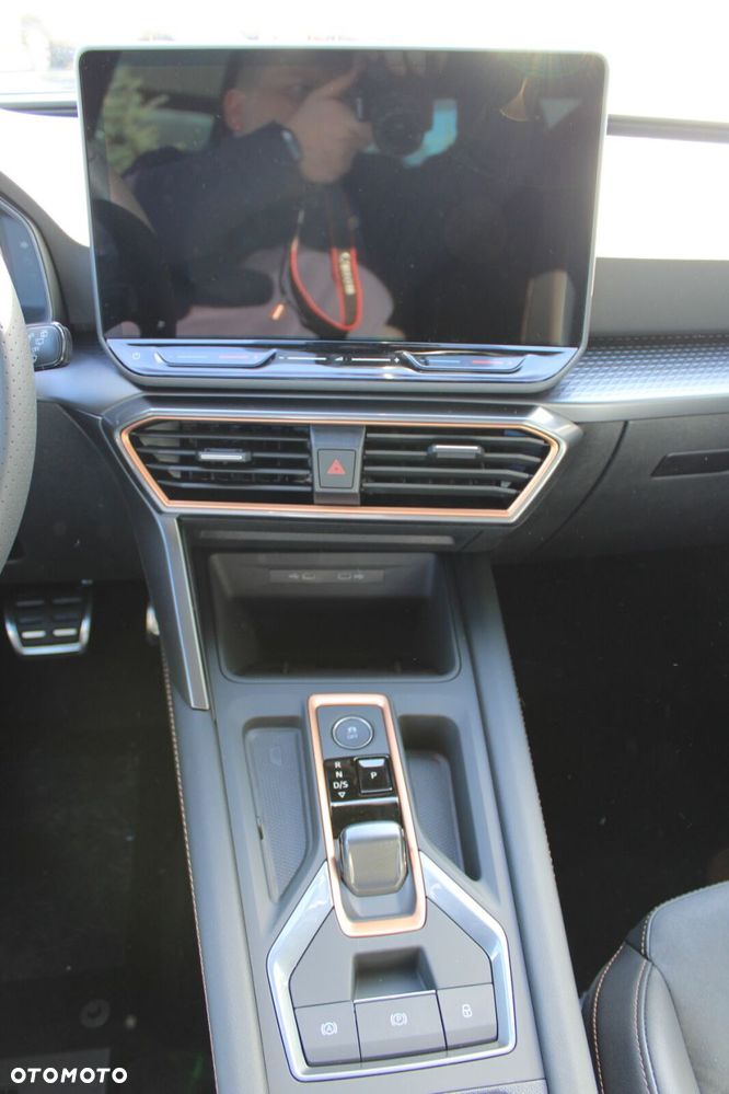 Cupra Formentor 1.5 eTSI mHEV DSG - 9
