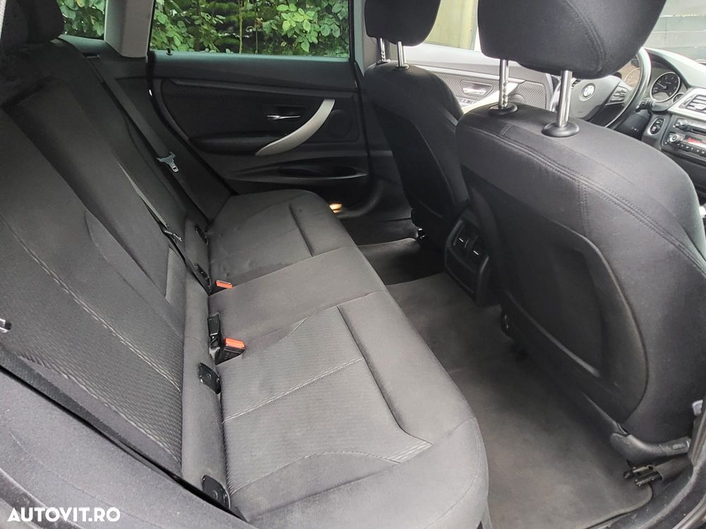 BMW Seria 3 320d DPF Aut. M Sport Edition - 18