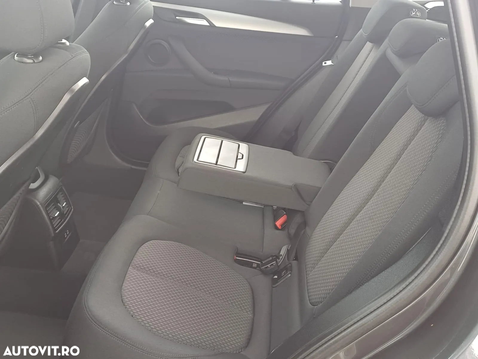 BMW X1 - 8