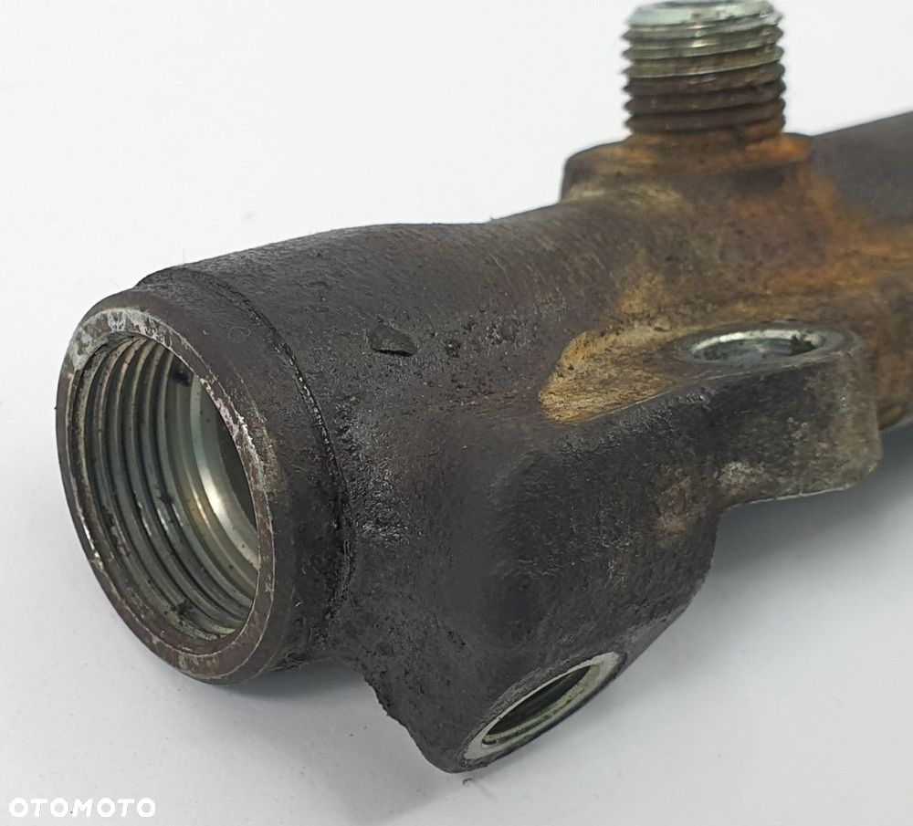 LISTWA WTRYSKOWA BMW 7 E65 3.0 D 7788679 - 2