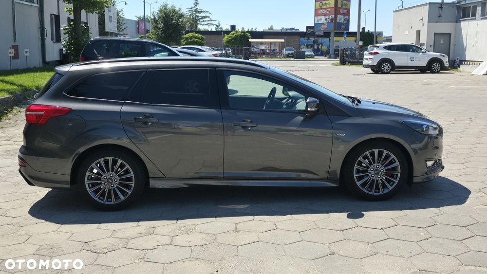 Ford Focus - 5