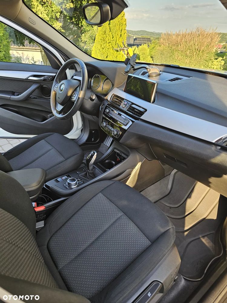 BMW X1 sDrive18i GPF Advantage - 9