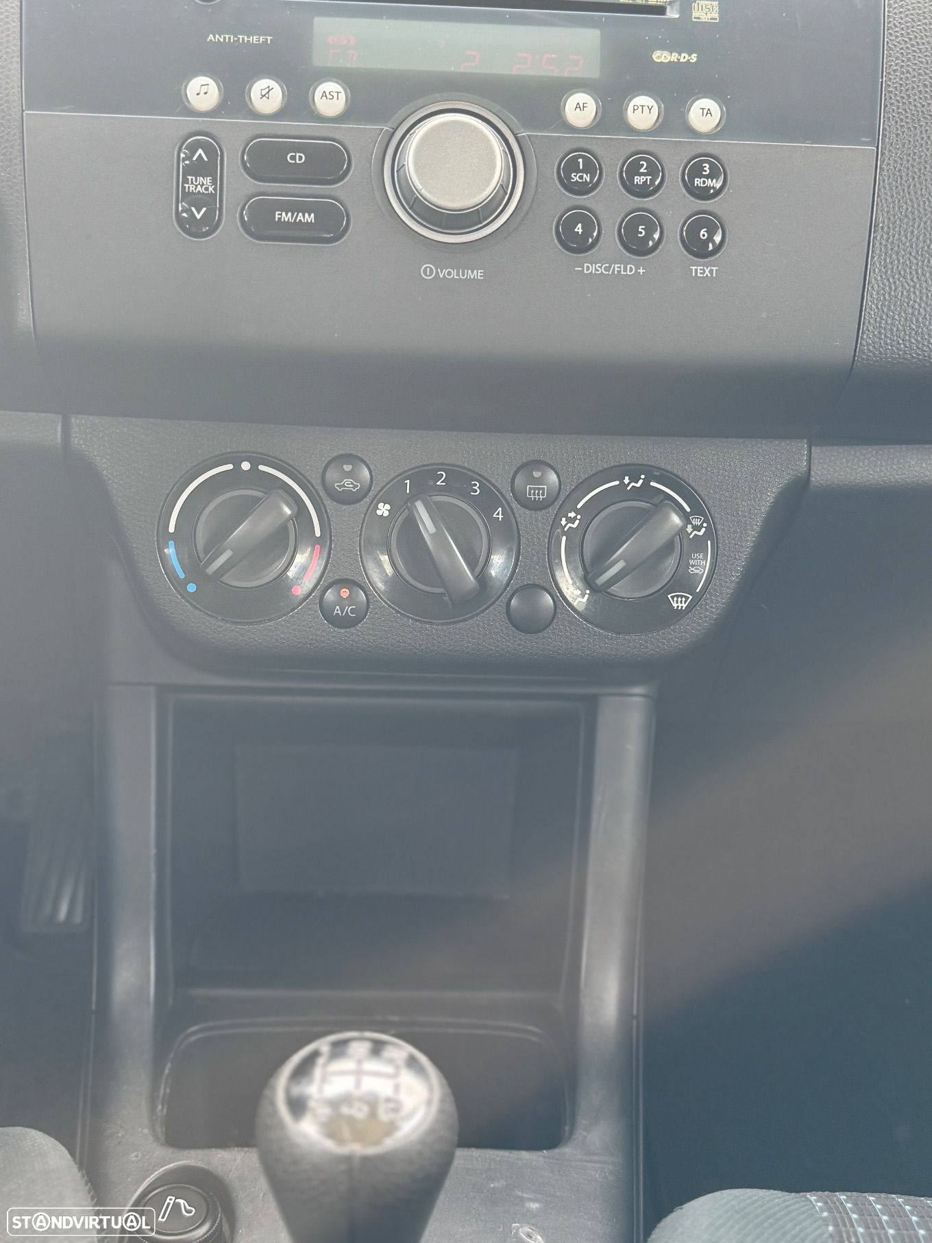 Suzuki Swift 1.3 16V Sport - 9