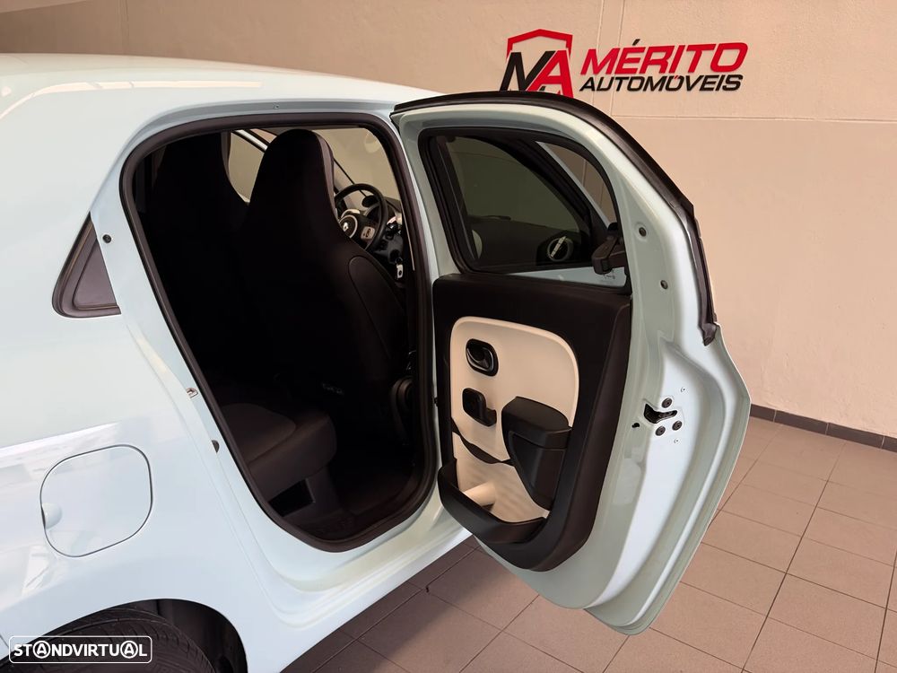 Renault Twingo ENERGY TCe 90 EDC LA PARISIENNE - 20