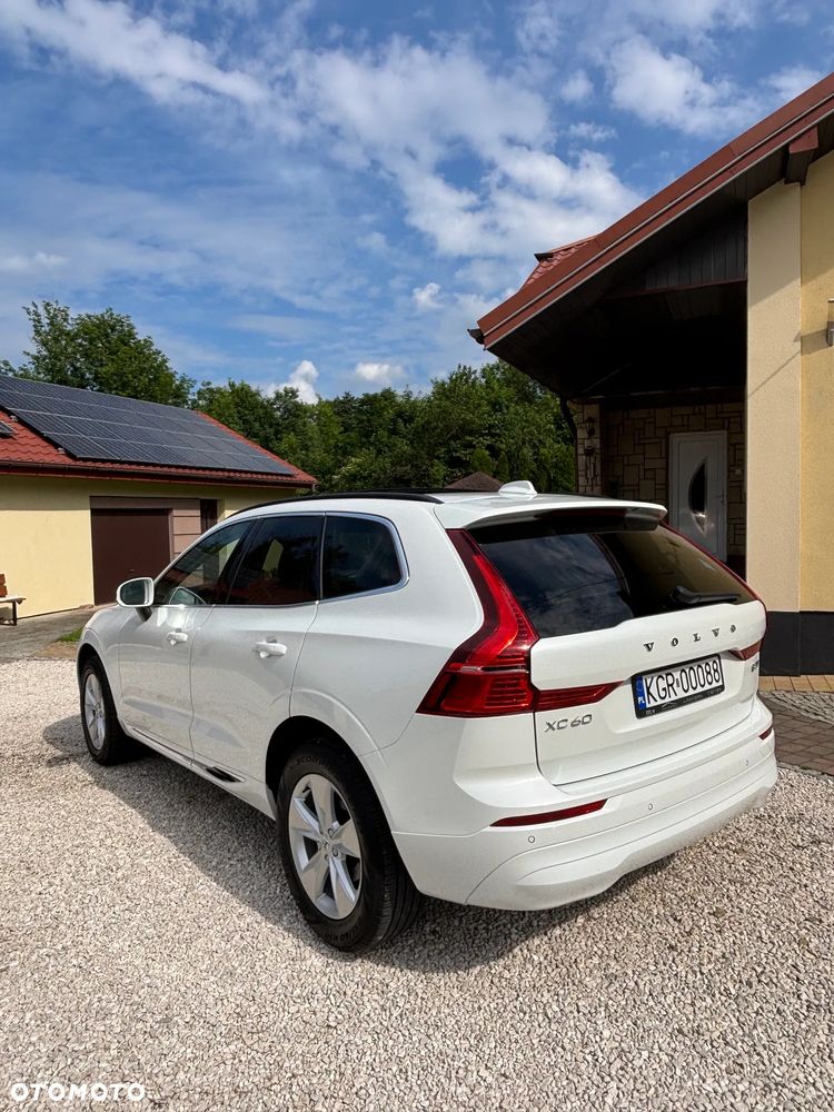 Volvo XC 60 B5 B Geartronic Momentum Pro - 4