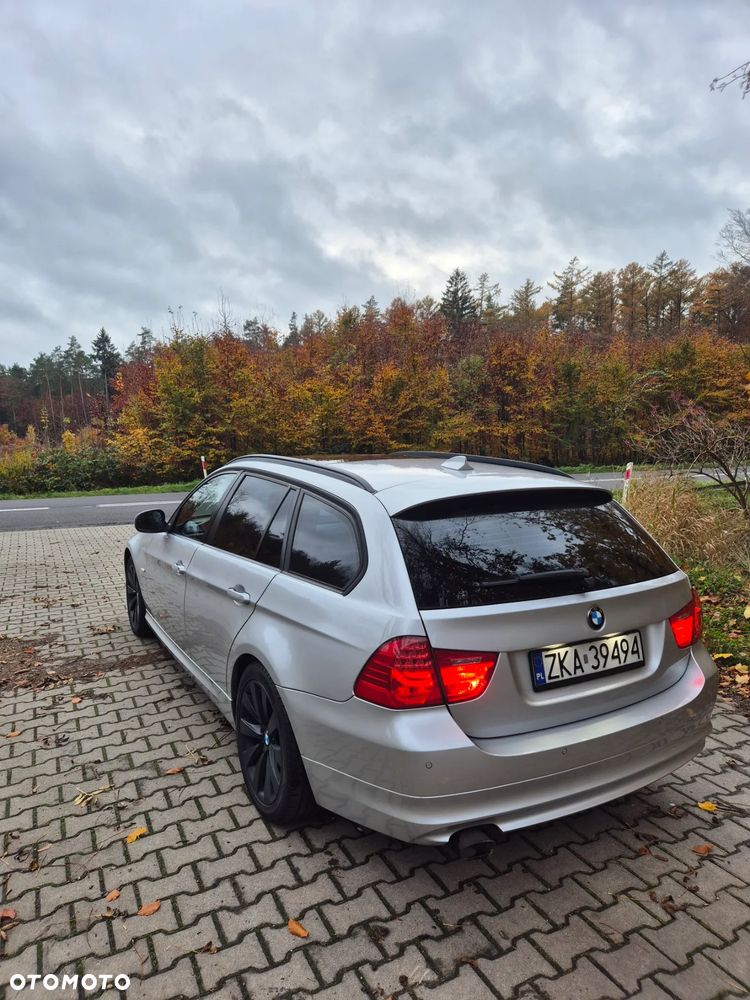 BMW Seria 3 320d - 6