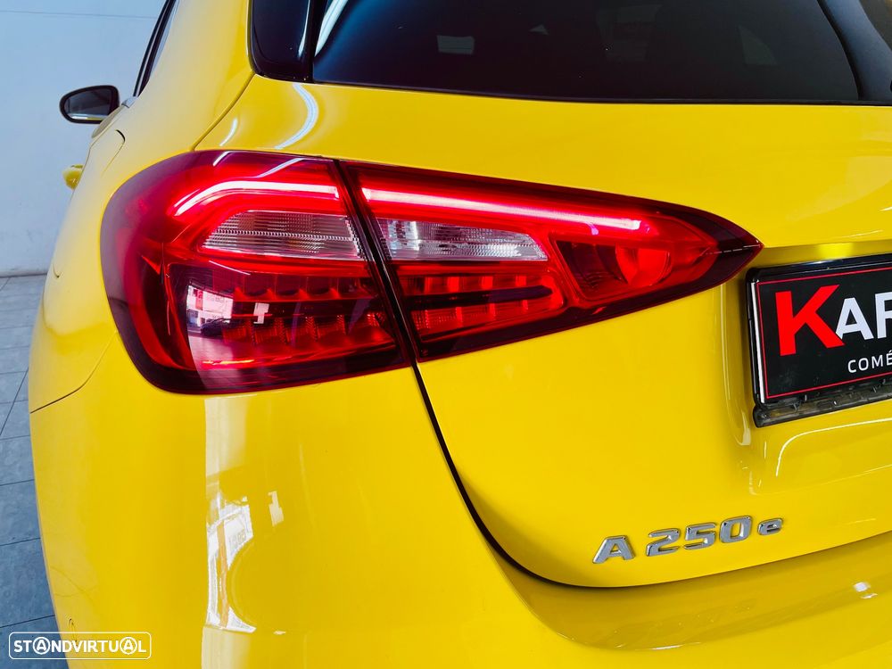 Mercedes-Benz A 250 e 8G-DCT Advanced AMG Line - 14