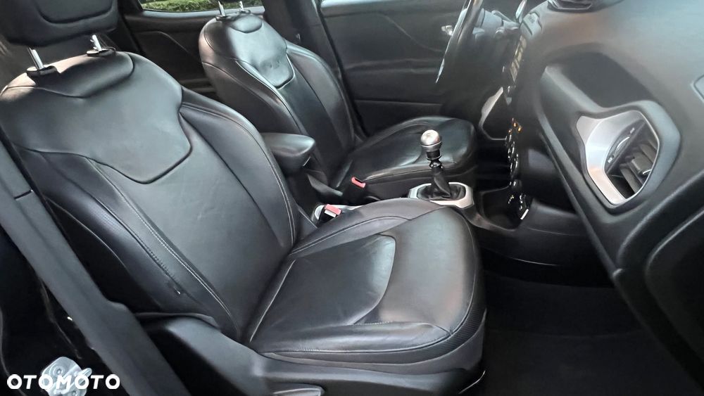 Jeep Renegade 2.0 MultiJet Active Drive Limited - 31