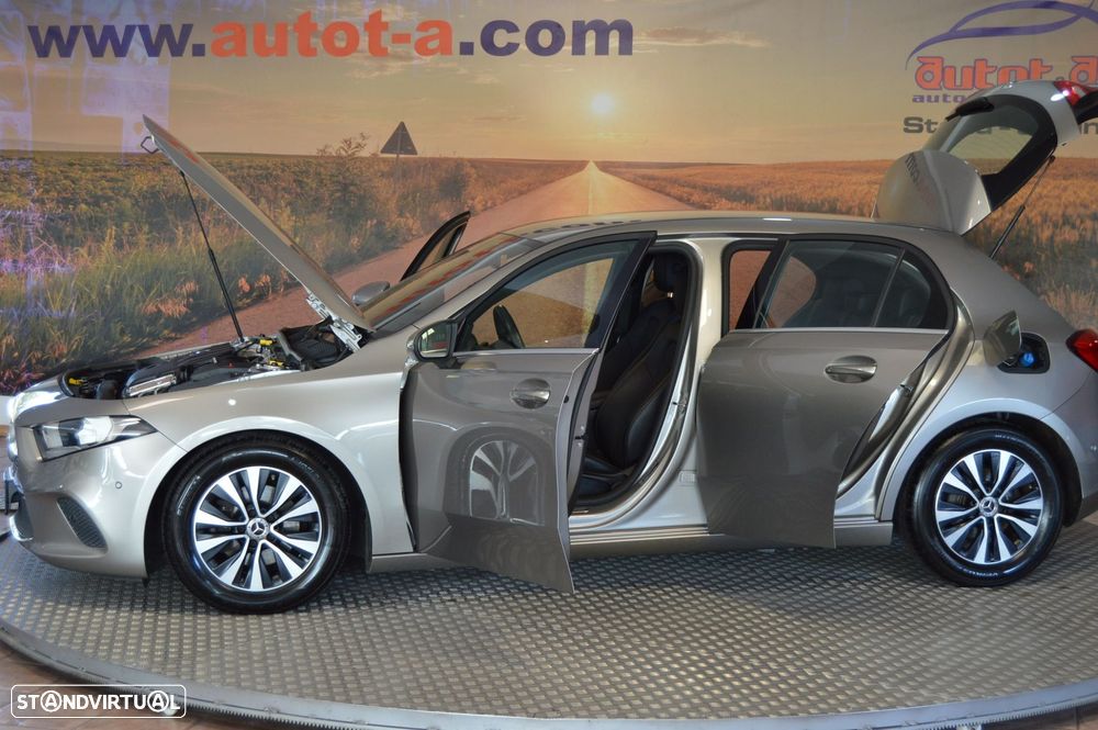 Mercedes-Benz A 180 d Style Plus Aut. - 10