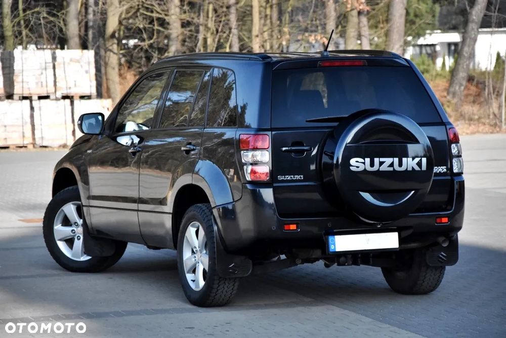 Suzuki Grand Vitara 1.9 DDiS - 11
