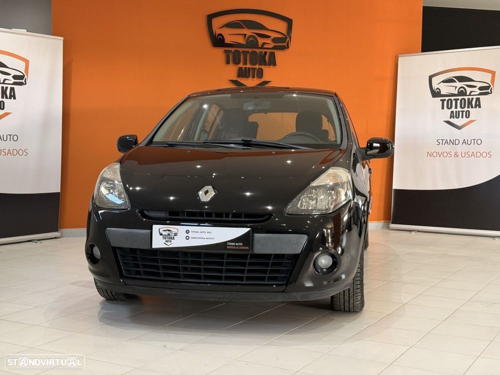 Renault Clio - 2