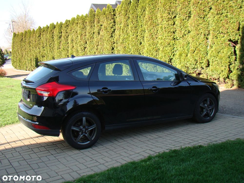 Ford Focus 1.0 EcoBoost Trend - 3