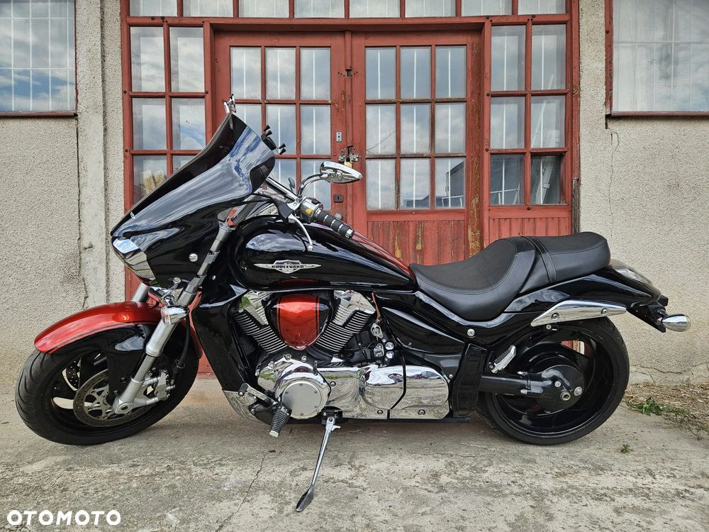 Suzuki Boulevard - 2