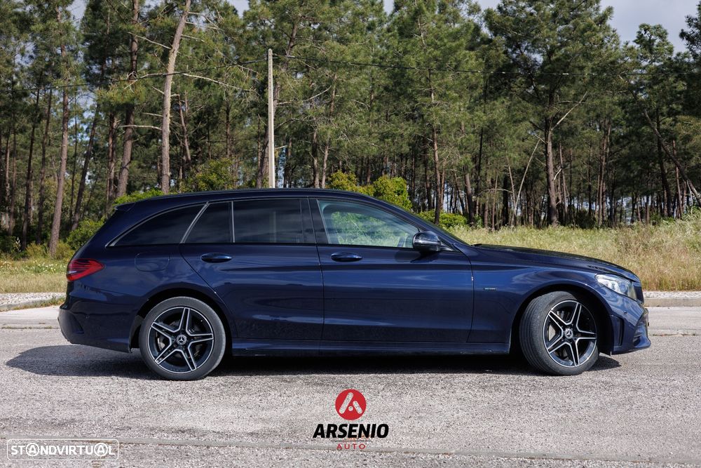 Mercedes-Benz C 300 de AMG Line - 10