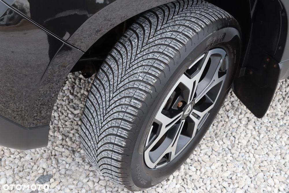 Dacia Duster 1.6 SCe Prestige - 36