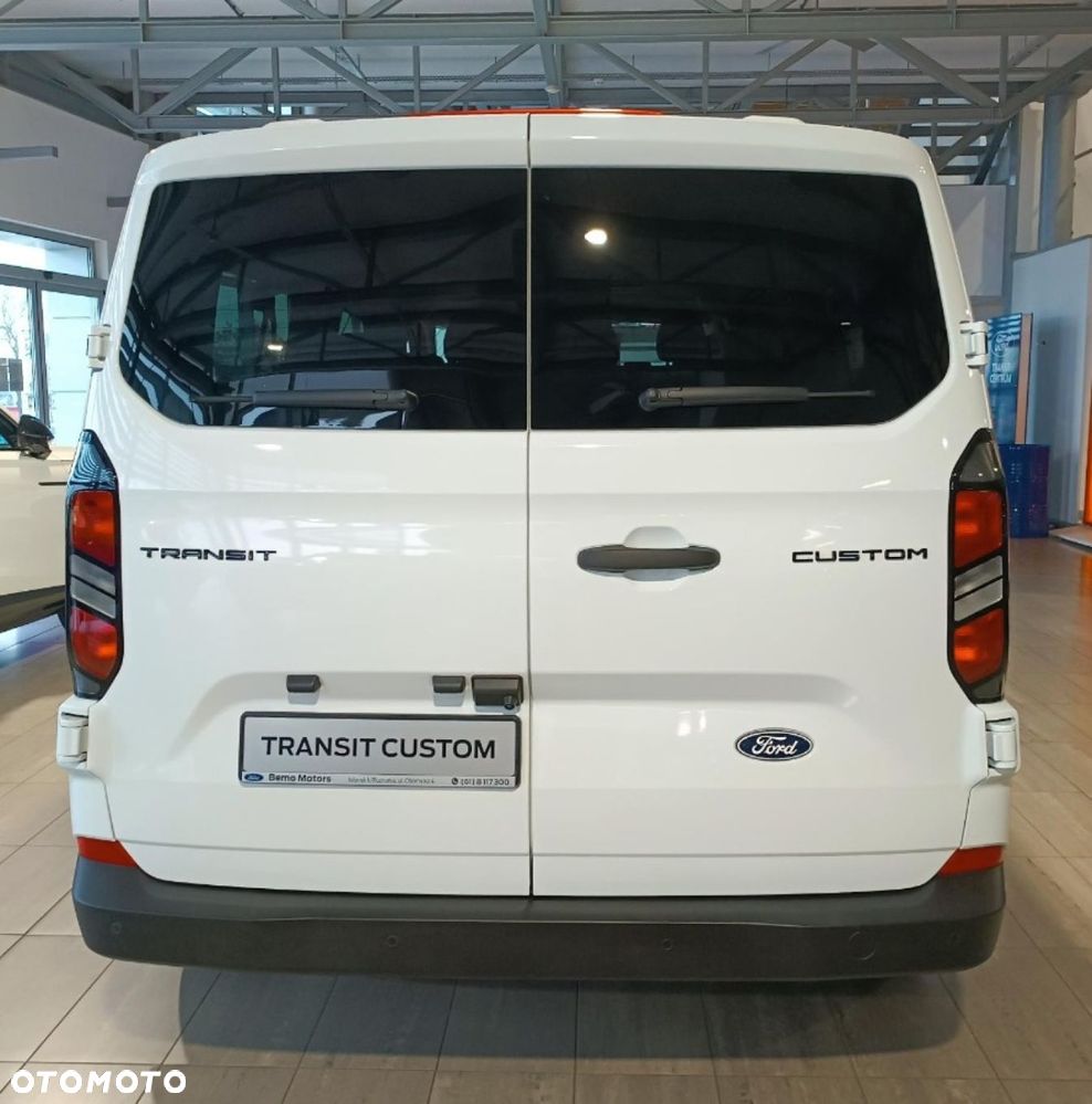 Ford Transit Custom - 5