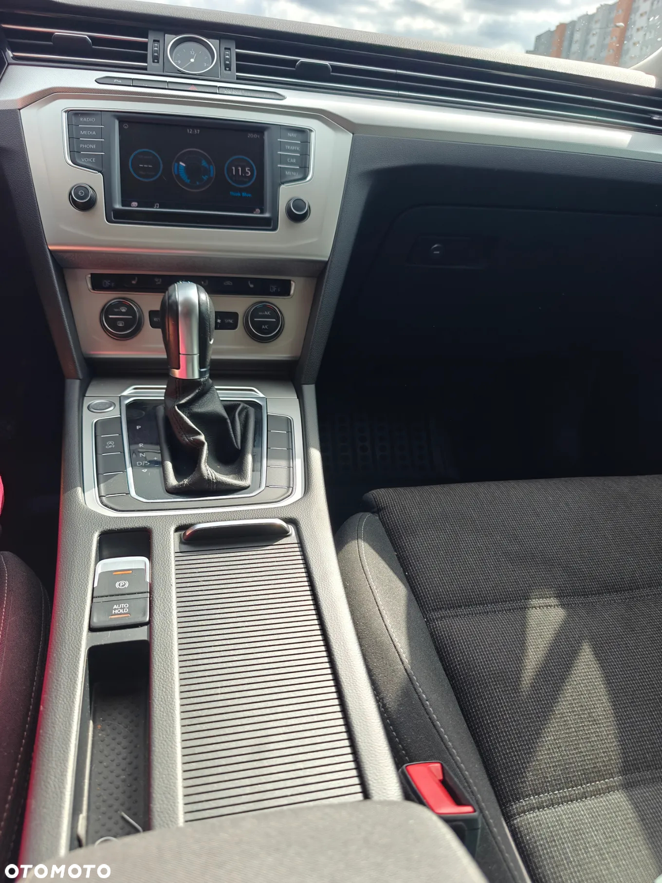 Volkswagen Passat 2.0 TDI BMT Comfortline DSG - 12