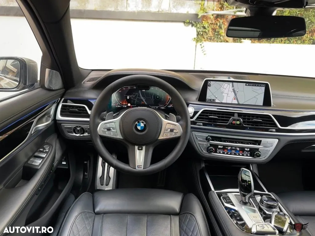 BMW Seria 7 730d xDrive MHEV - 8