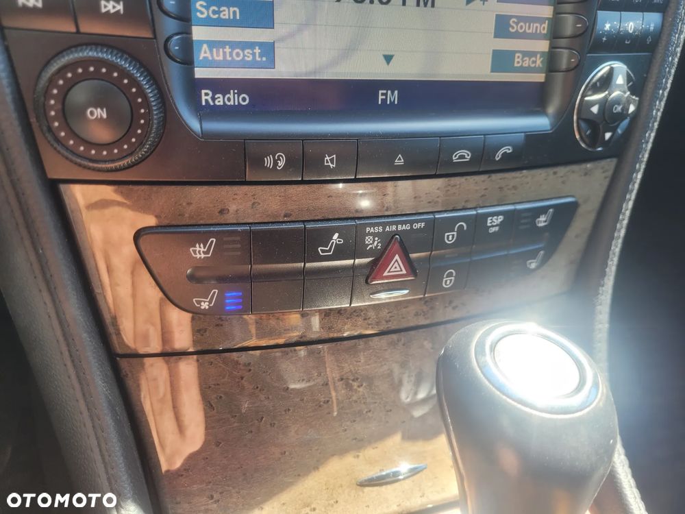Mercedes-Benz CLS 500 - 36
