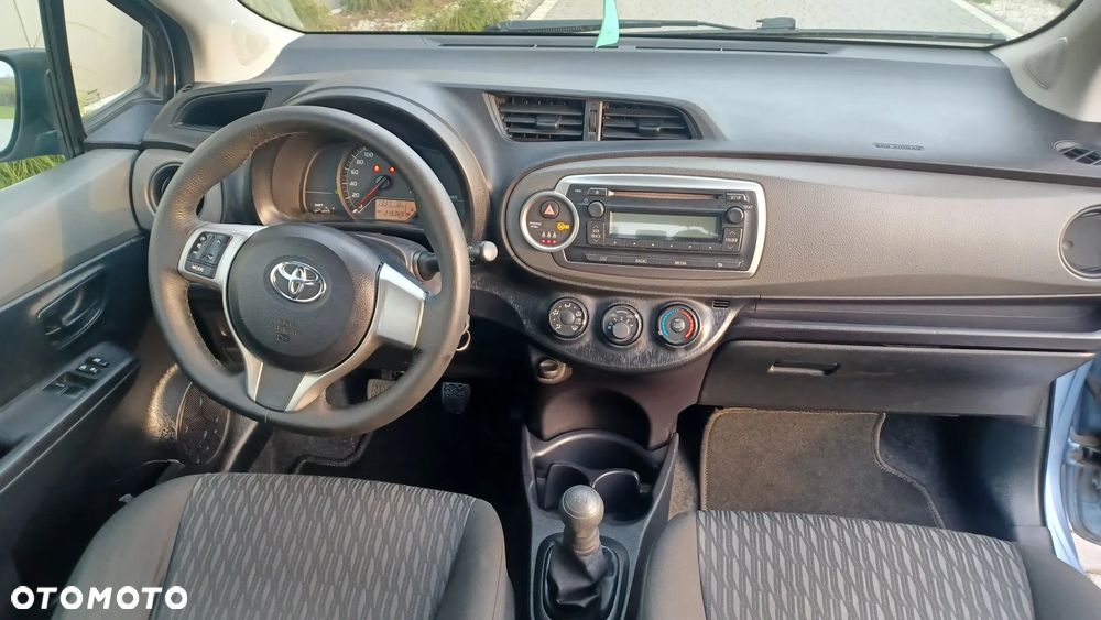 Toyota Yaris 1.0 VVT-i - 13
