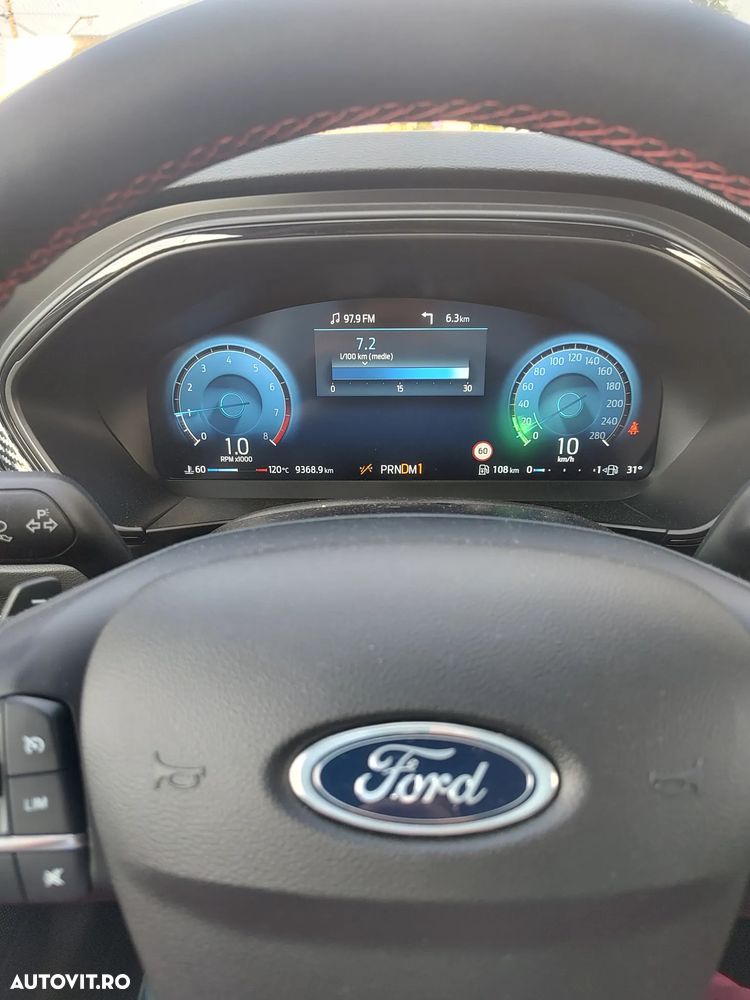 Ford Focus - 39