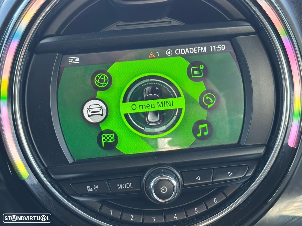 MINI Countryman Cooper SE ALL4 Auto - 16