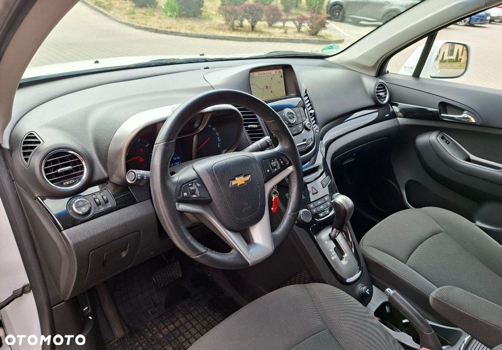 Chevrolet Orlando - 21