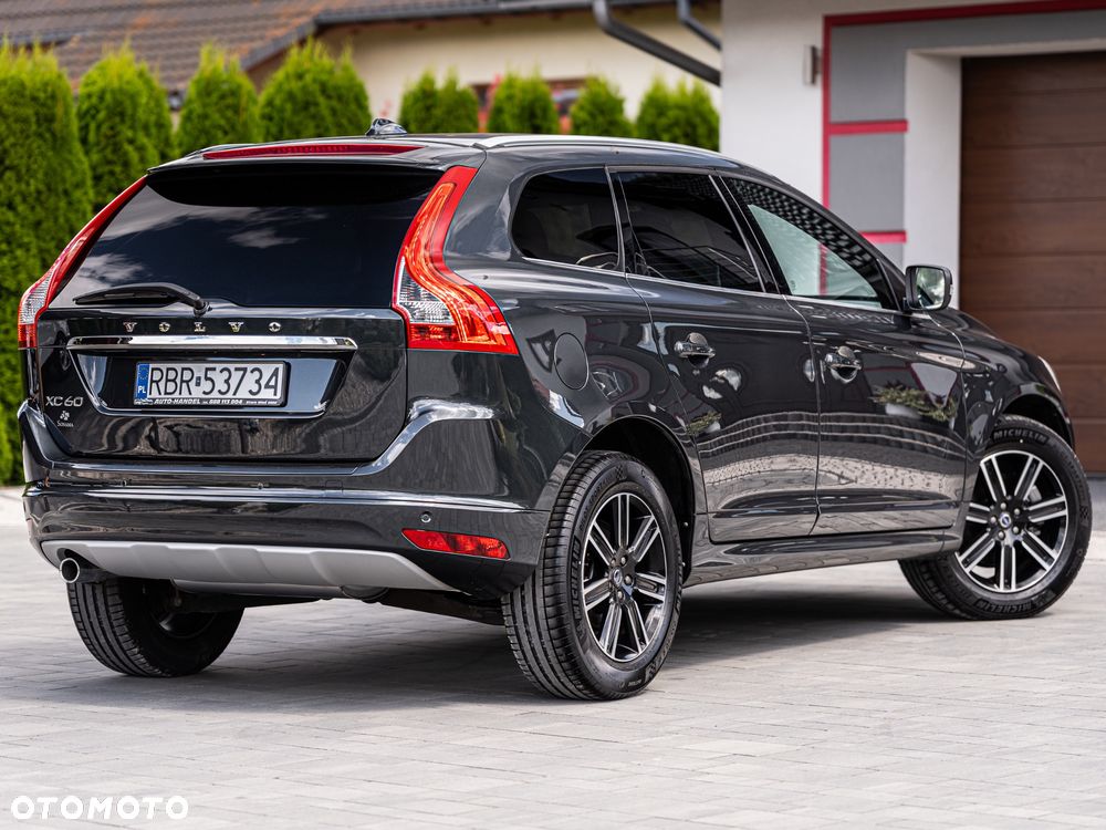Volvo XC 60 - 22