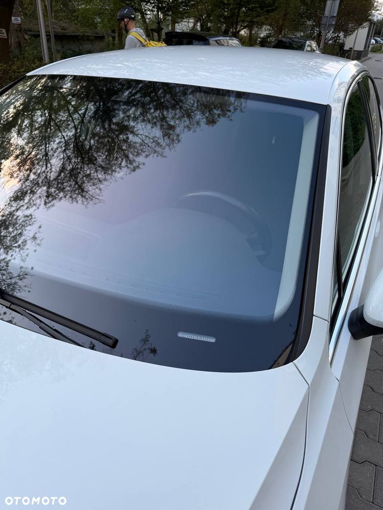 Volkswagen Passat 2.0 TSI Business DSG - 8