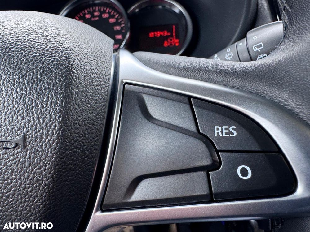 Dacia Lodgy 1.5 Blue dCi Laureate - 20