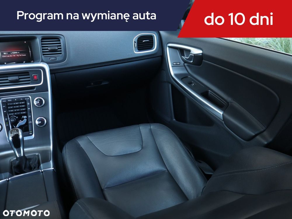 Volvo V60 - 10