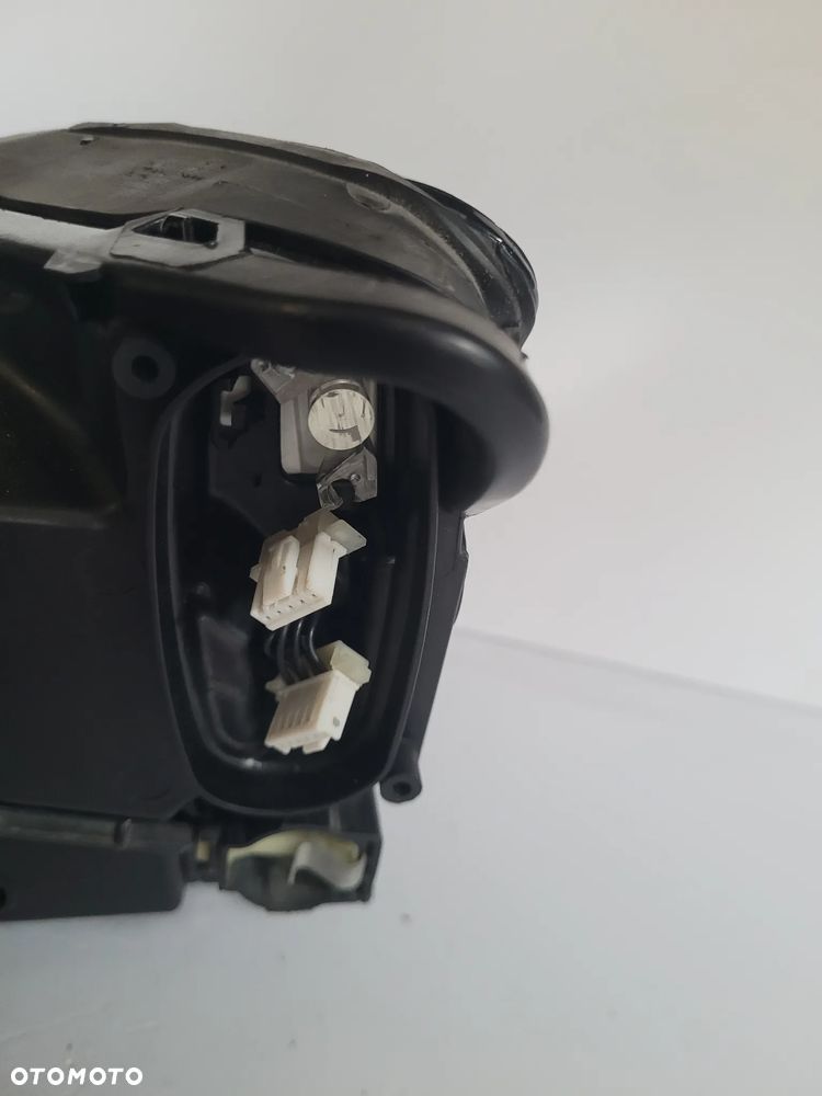 Seat Leon Cupra Formentor 5FG lampa przód prawa full led - 9