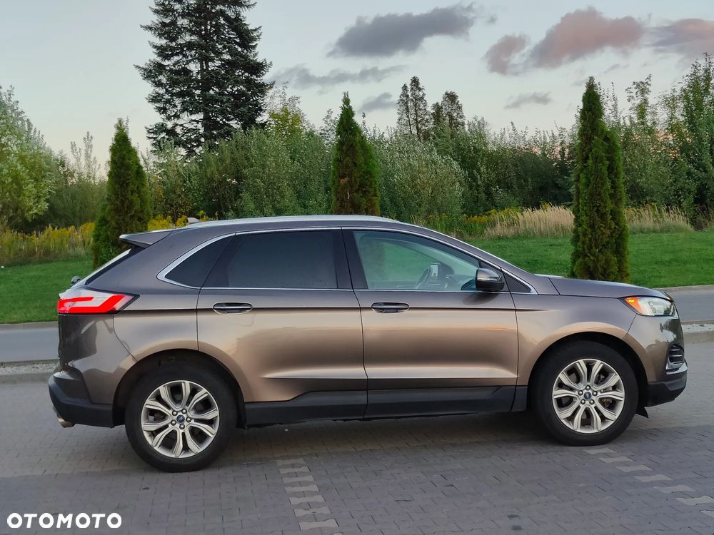 Ford Edge - 5