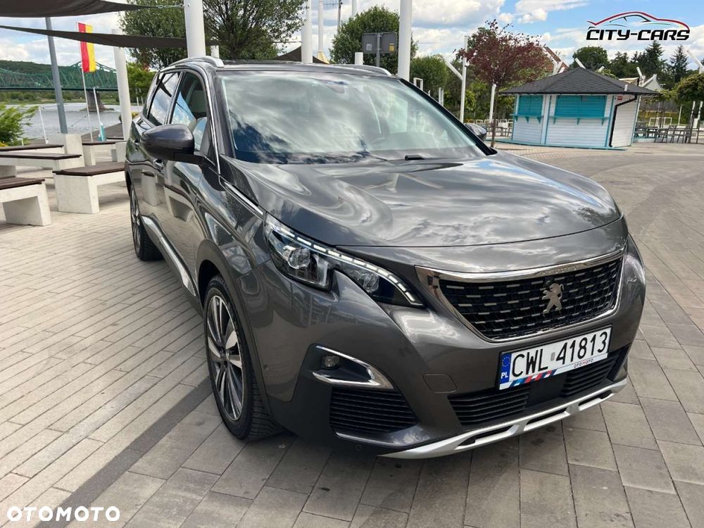 Peugeot 5008 - 8