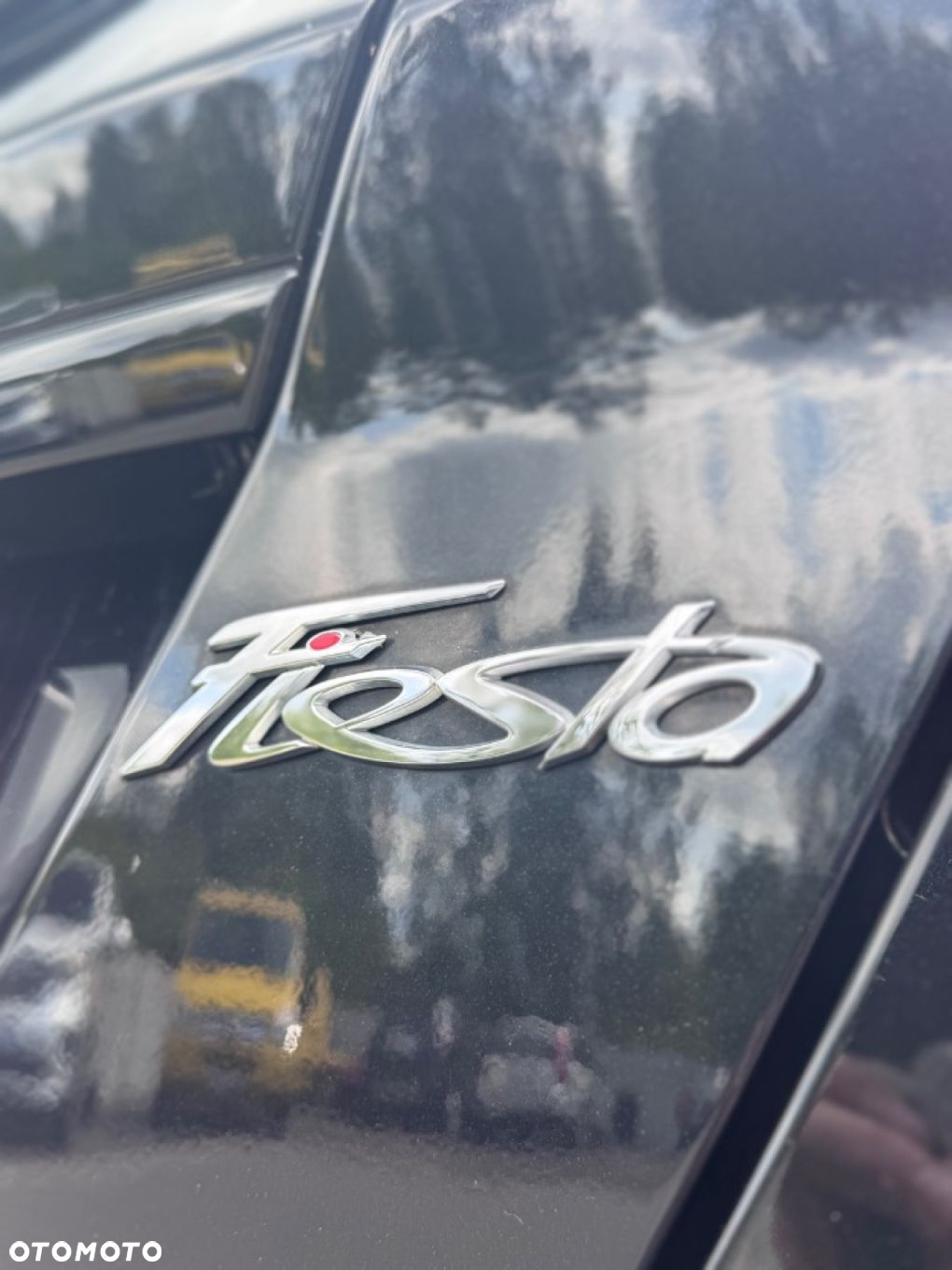 Ford Fiesta - 12
