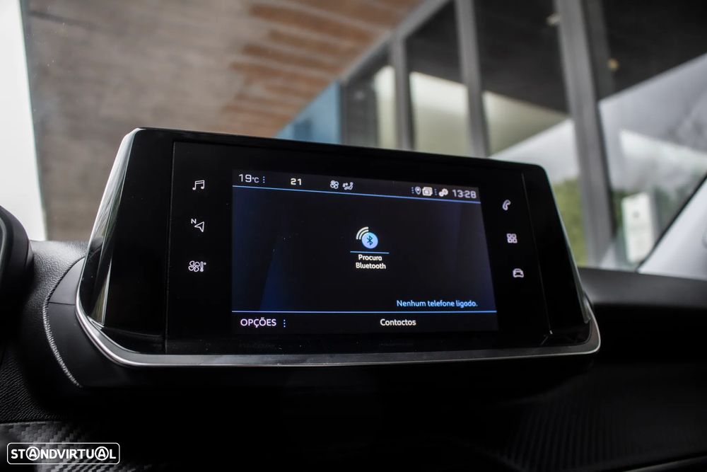 Peugeot 2008 1.2 PureTech Allure EAT8 - 35