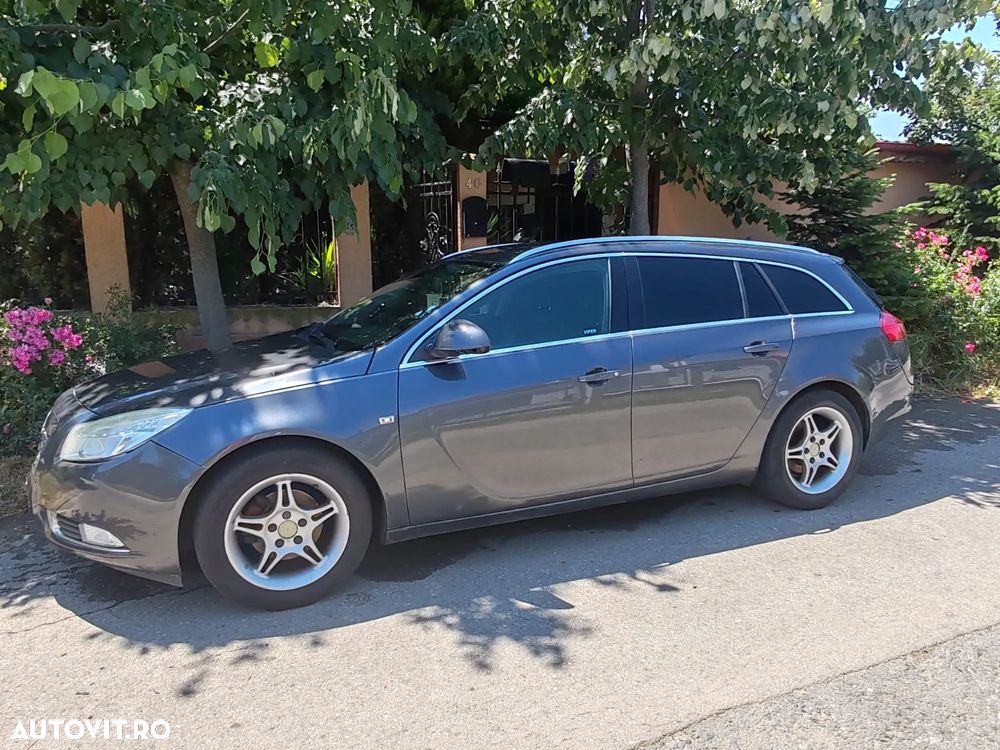 Opel Insignia 2.0 CDTI Automatik - 1