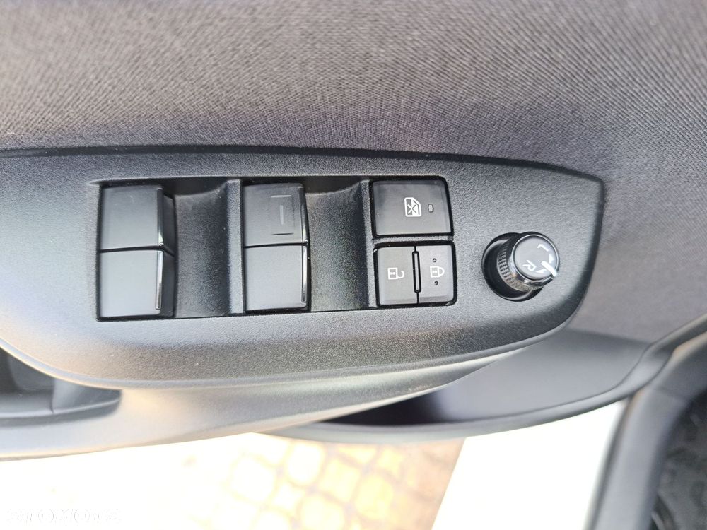 Toyota Yaris 1.5 Comfort CVT - 29