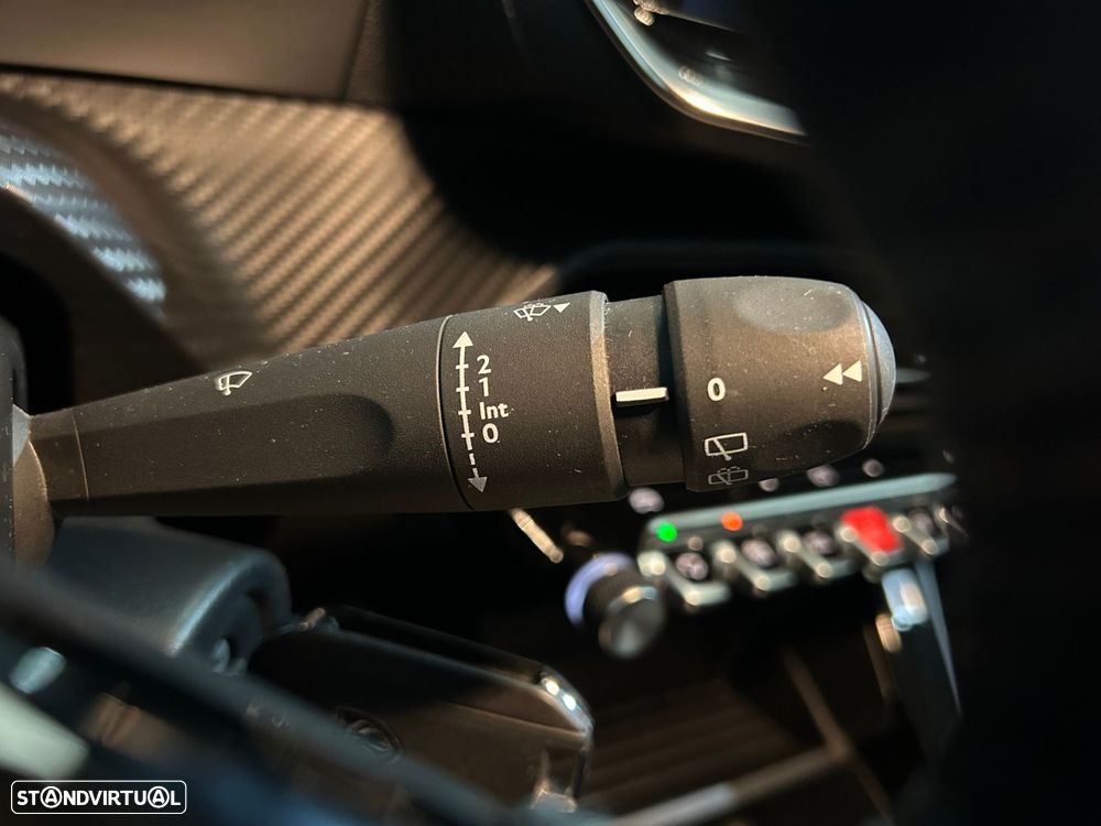 Peugeot 208 1.2 PureTech Active Pack - 33