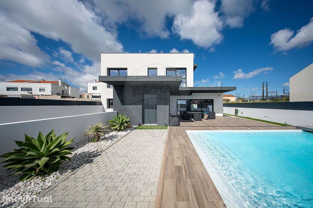 Moradia T4 para venda - Grande imagem: 2/21