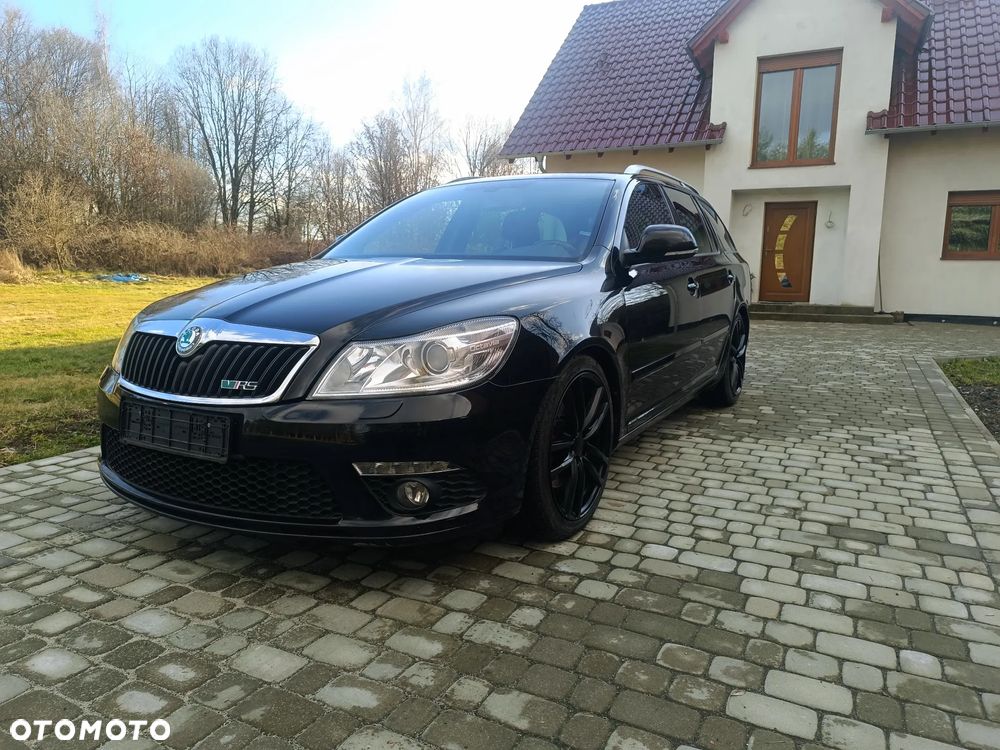 Skoda Octavia 2.0 TSI RS - 6