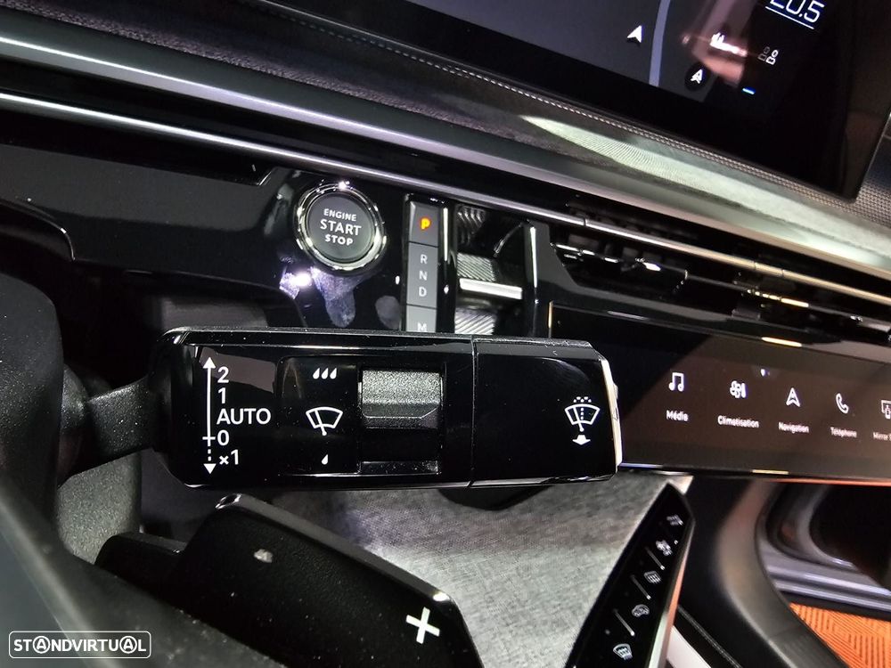 Peugeot 3008 - 18