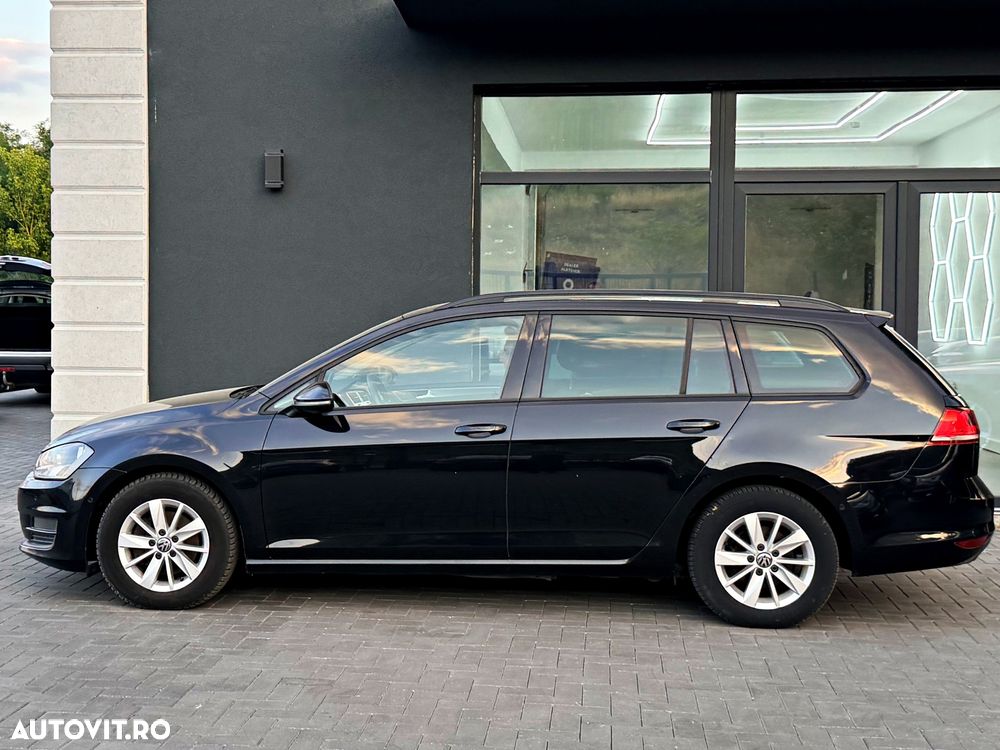 Volkswagen Golf 1.6 TDI BlueMotion Technology Cup - 12