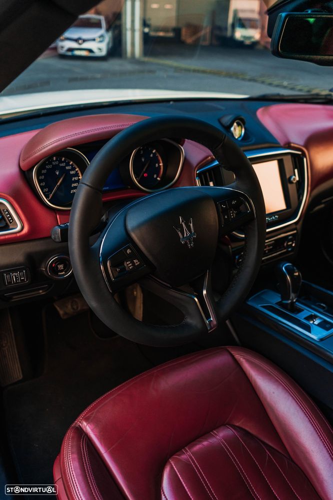 Maserati Ghibli 3.0 V6 - 11