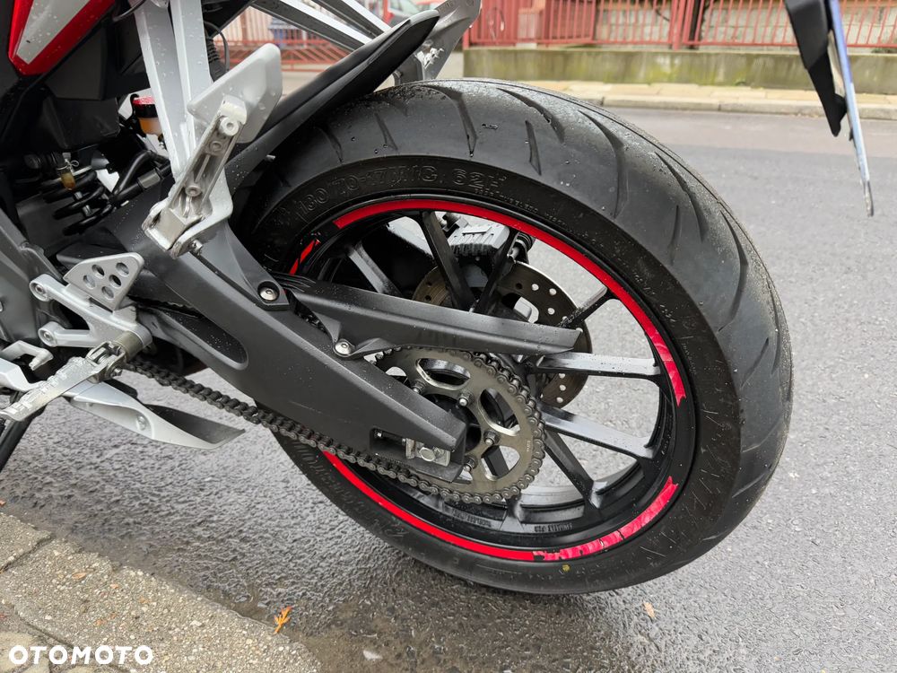 Yamaha R125 - 16